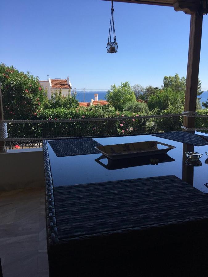 Beautiful Beach House Геракини Экстерьер фото